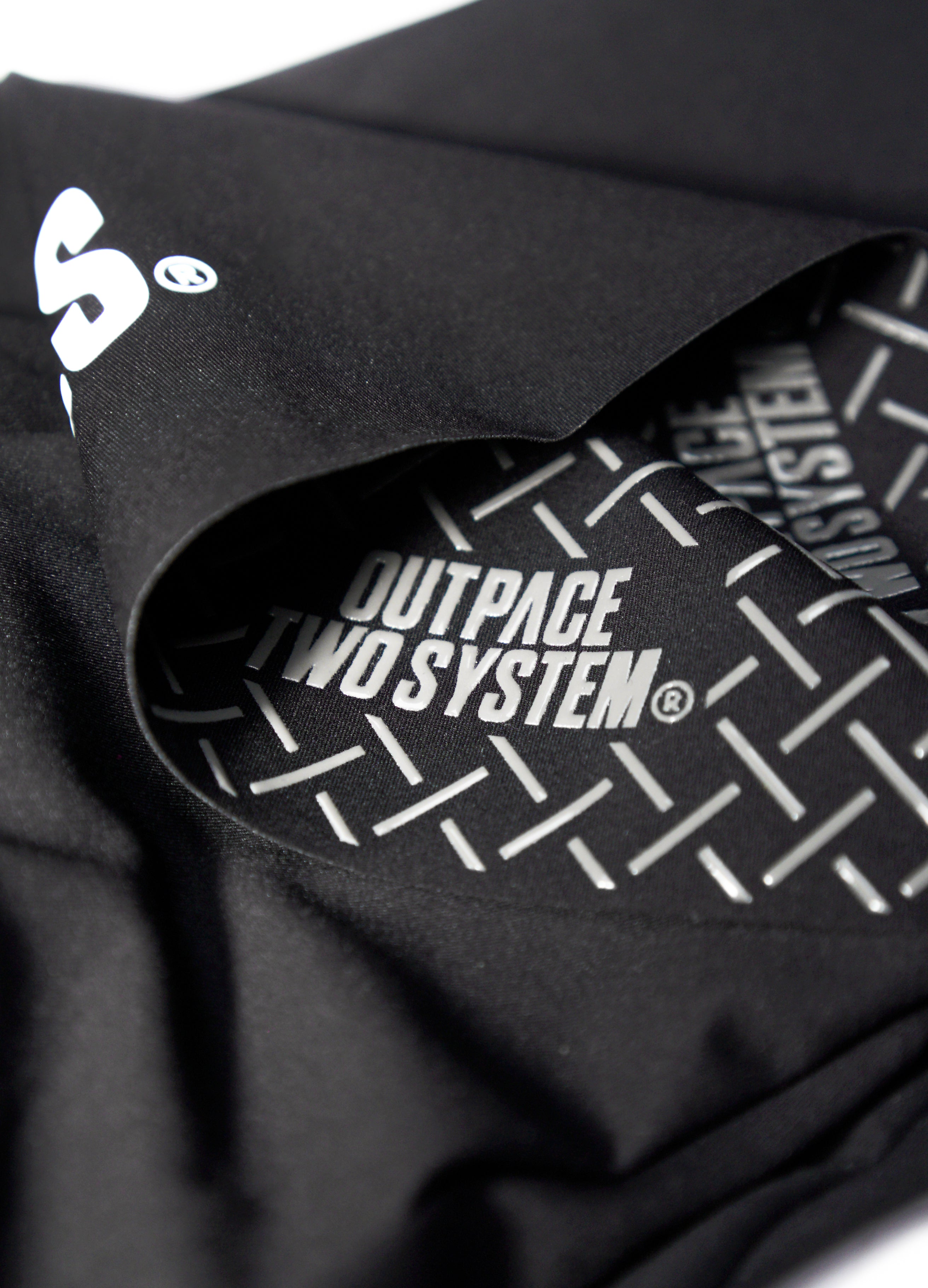 003 Flow State Seamless Cargo Bib - Men